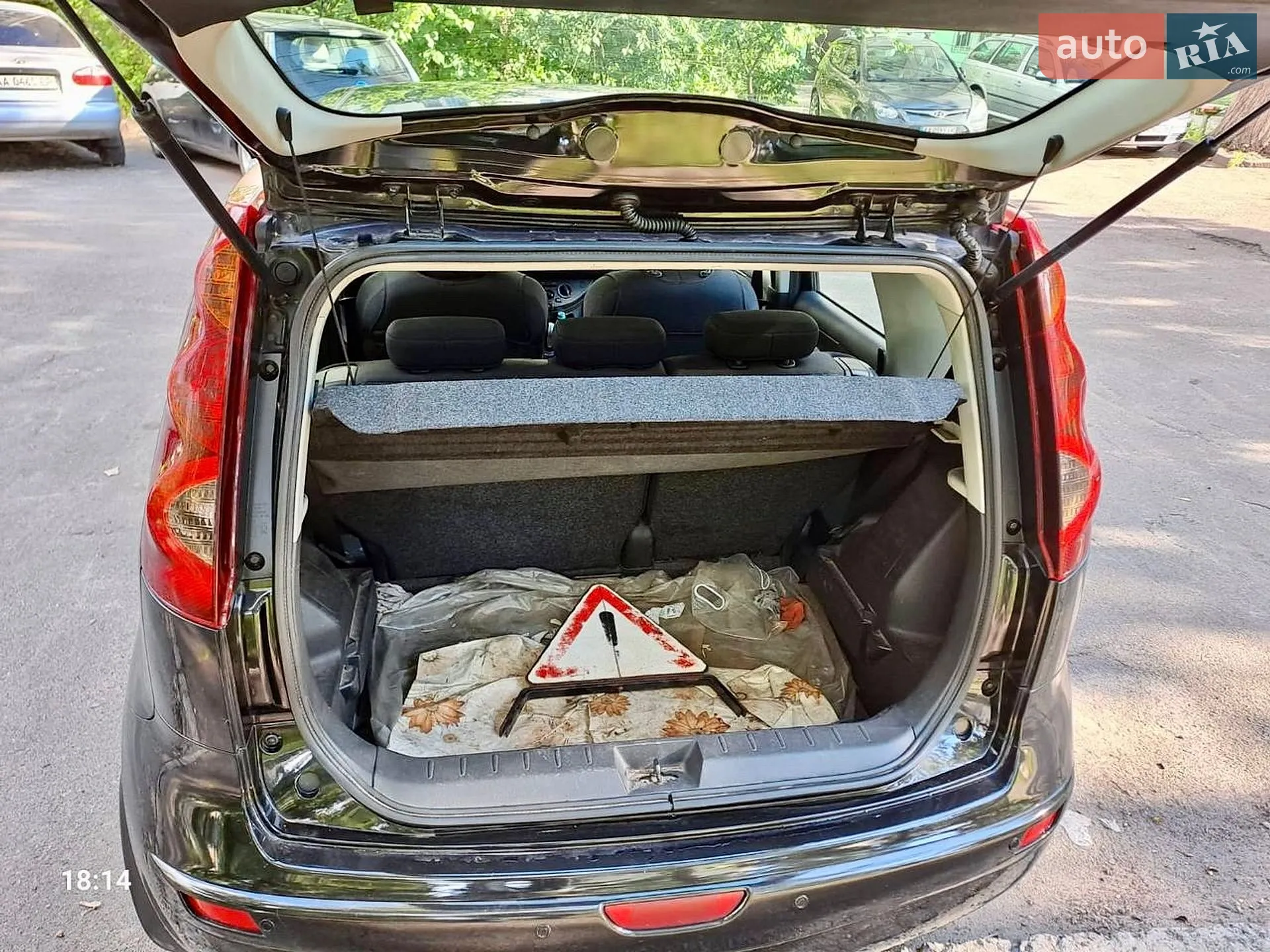 2010 Nissan Note - мініатюра 9