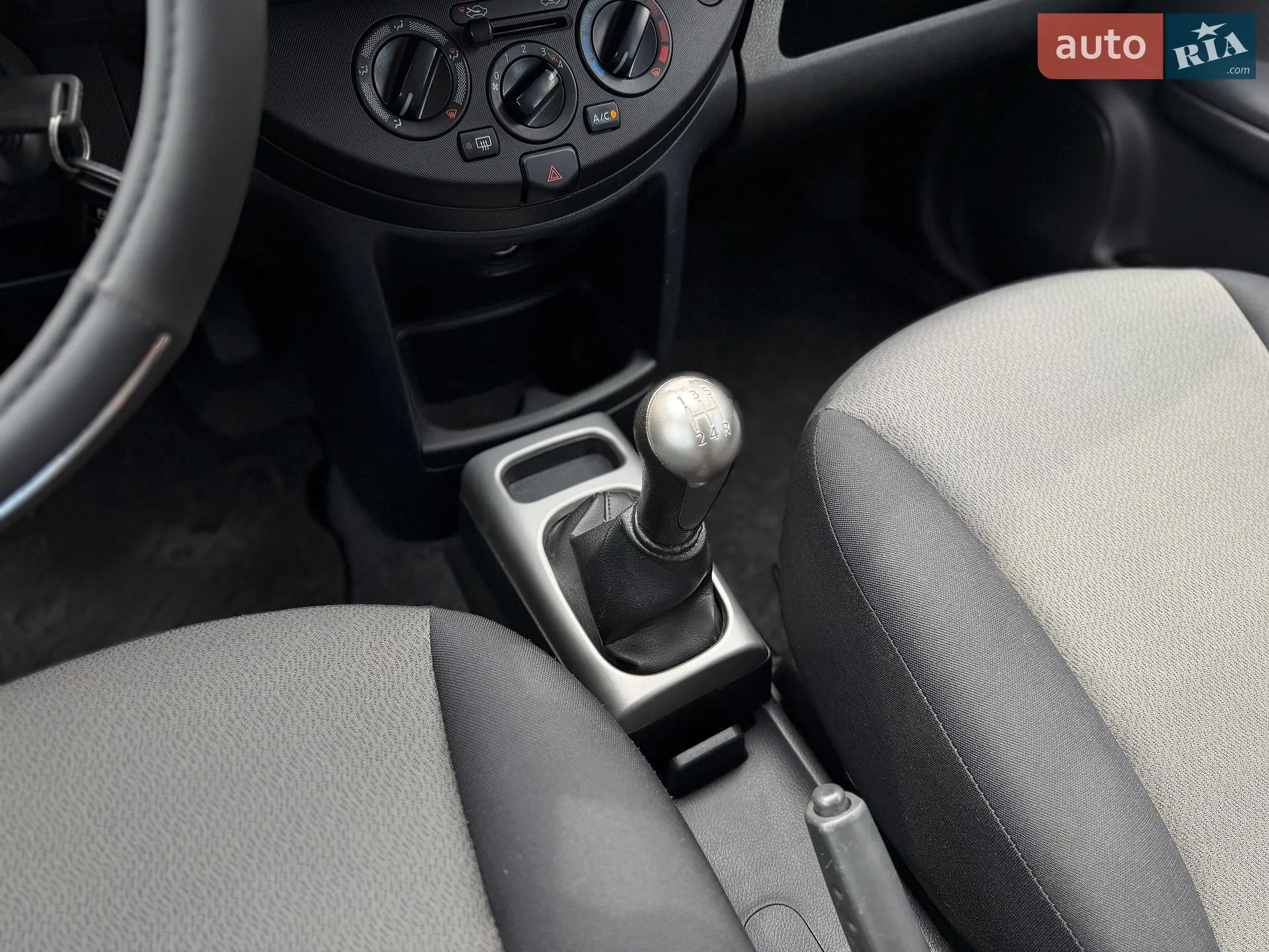 2012 Nissan Note - мініатюра 35