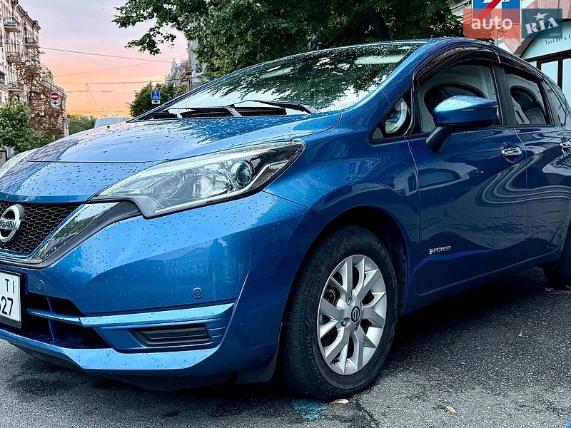 Хэтчбек Nissan Note 2018 в Киеве