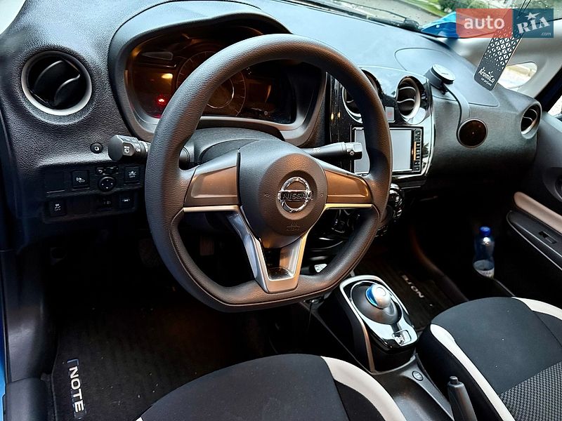 Хэтчбек Nissan Note 2018 в Киеве