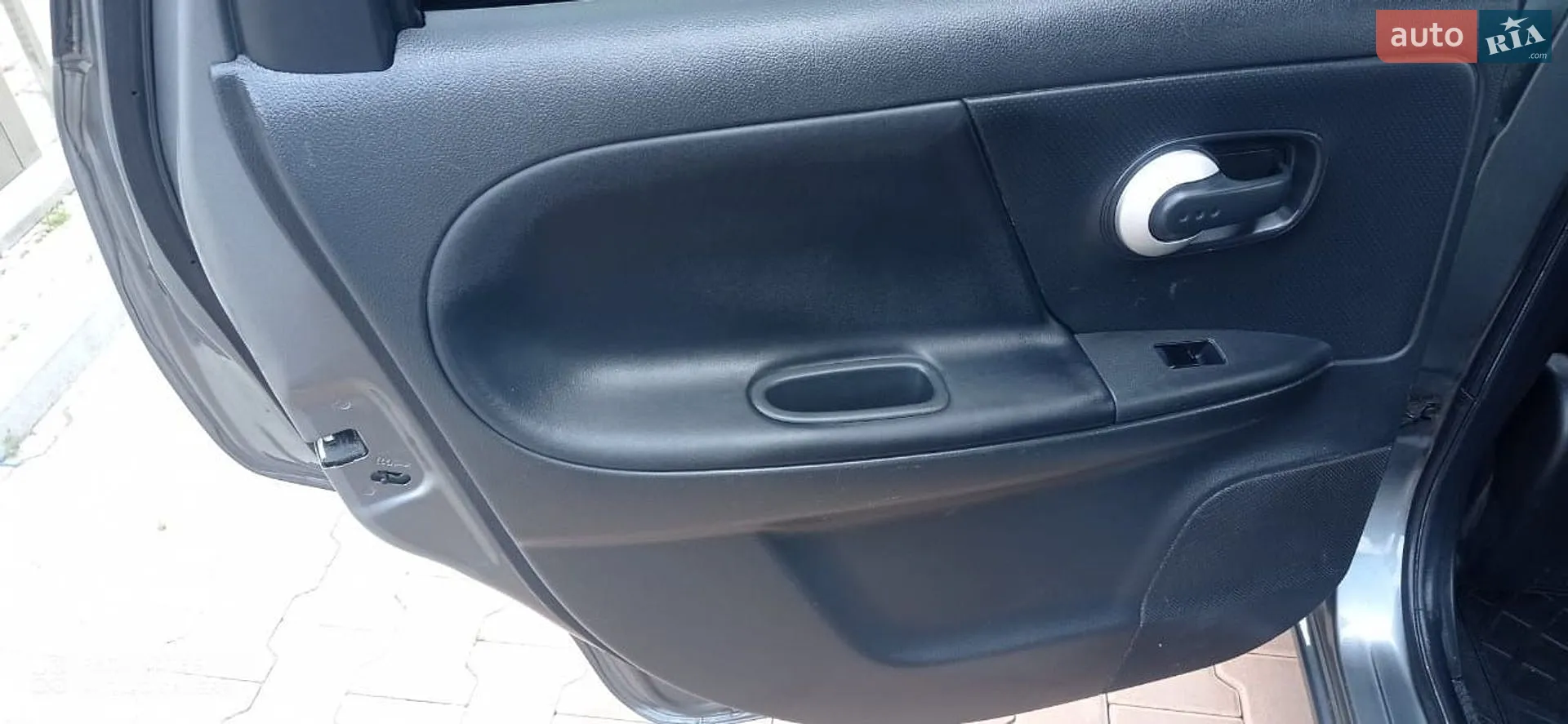 2011 Nissan Note - мініатюра 13