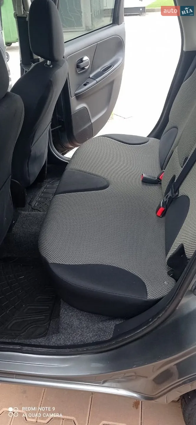 2011 Nissan Note - мініатюра 15