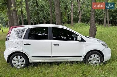 Хэтчбек Nissan Note 2012 в Киеве