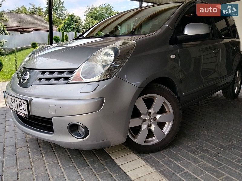 Хэтчбек Nissan Note 2008 в Полтаве фото Хэтчбек Nissan Note 2008 в Полтаве