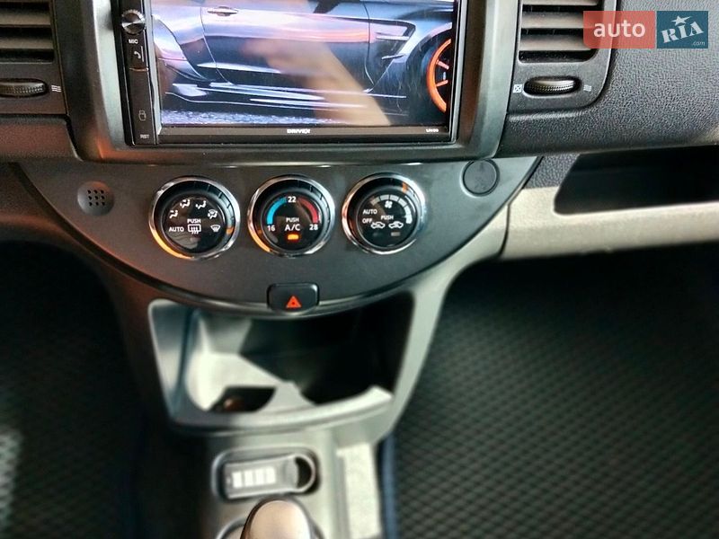 Хэтчбек Nissan Note 2008 в Полтаве фото 11 Хэтчбек Nissan Note 2008 в Полтаве