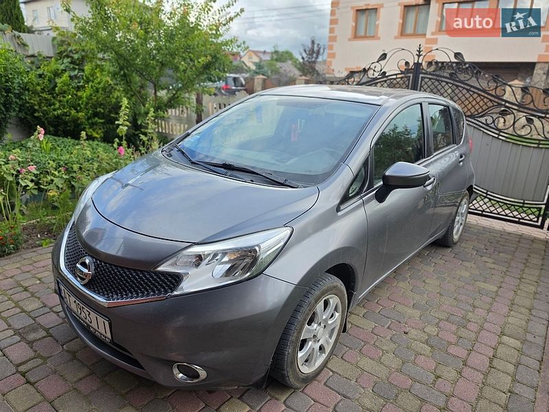 Хэтчбек Nissan Note 2013 в Бурштыне