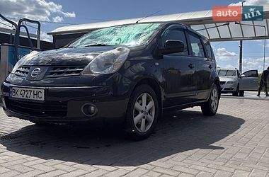 Хетчбек Nissan Note 2006 в Сарнах фото 4 Хетчбек Nissan Note 2006 в Сарнах
