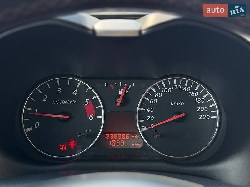 Хэтчбек Nissan Note 2011 в Львове