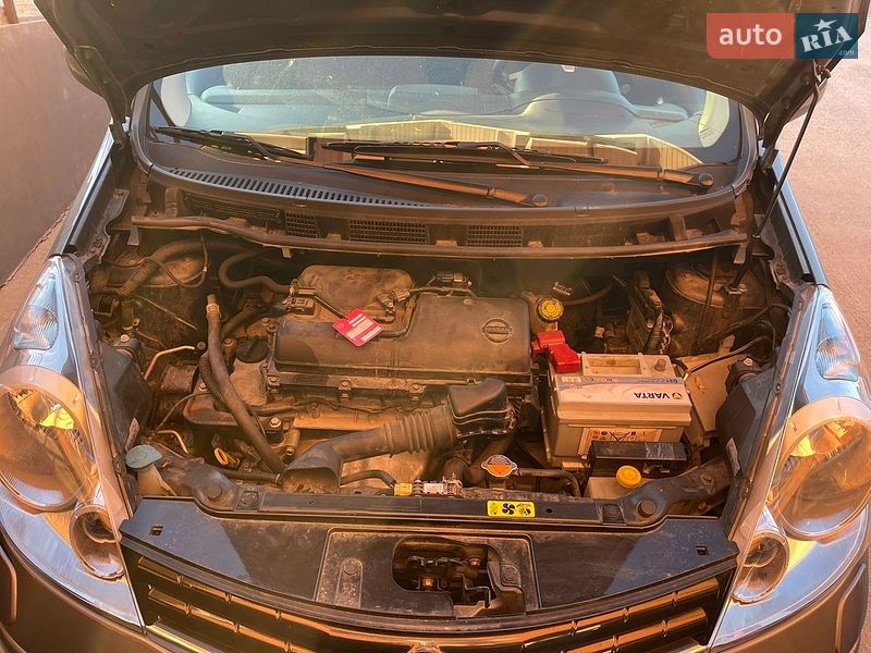 Хэтчбек Nissan Note 2011 в Борисполе