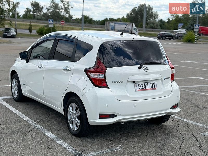 Хэтчбек Nissan Note 2019 в Киеве