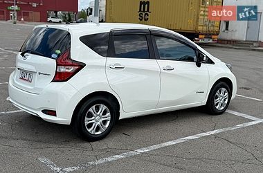 Хэтчбек Nissan Note 2019 в Киеве