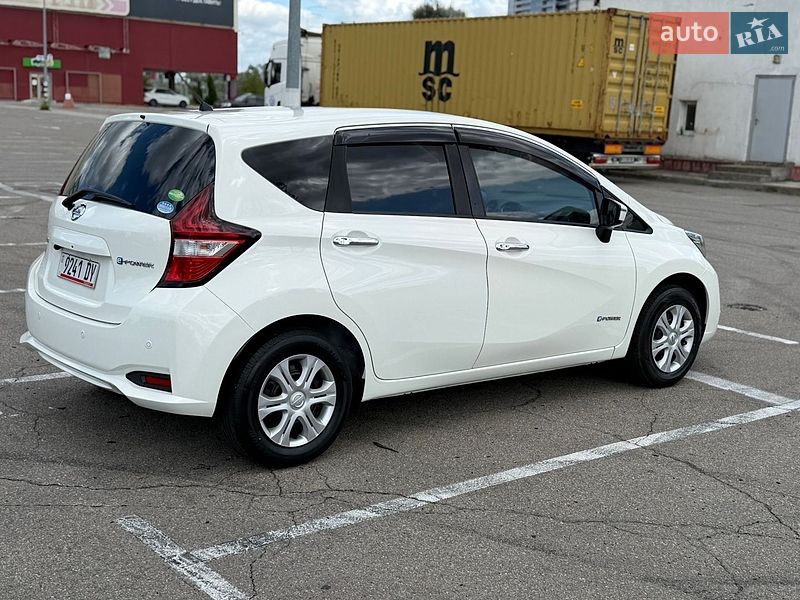Хэтчбек Nissan Note 2019 в Киеве