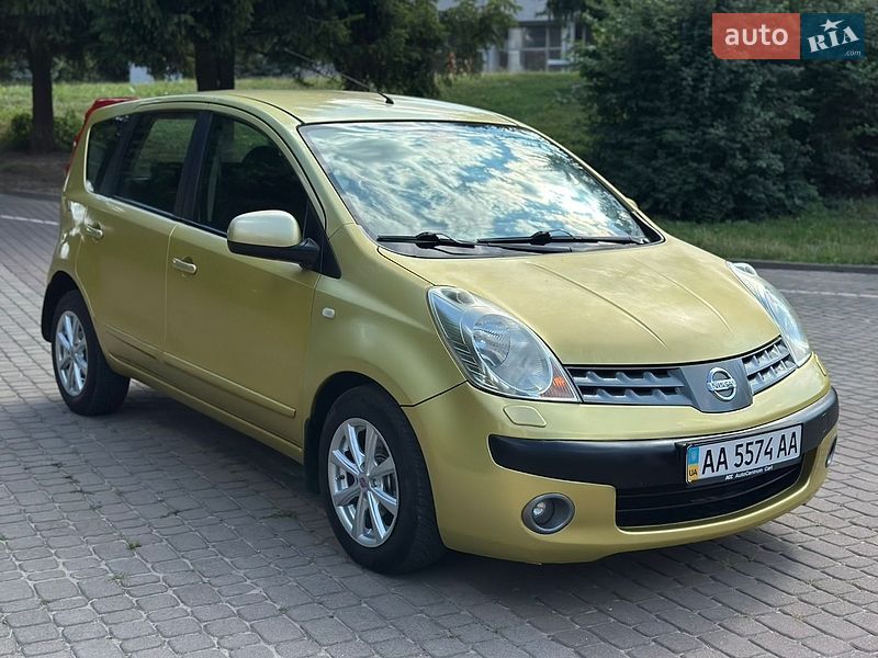 Хетчбек Nissan Note 2007 в Рівному