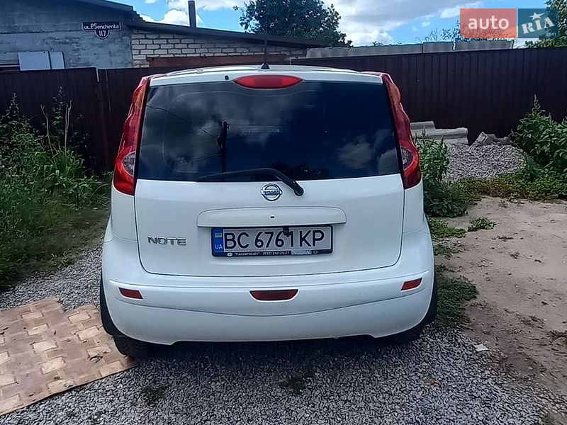 Хэтчбек Nissan Note 2013 в Львове фото 23 Хэтчбек Nissan Note 2013 в Львове