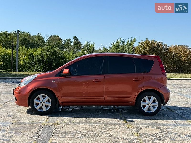 Хэтчбек Nissan Note 2007 в Черкассах