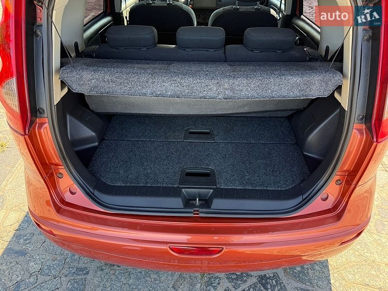 Хэтчбек Nissan Note 2007 в Черкассах