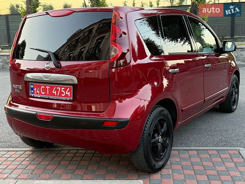 Хетчбек Nissan Note 2012 в Вінниці