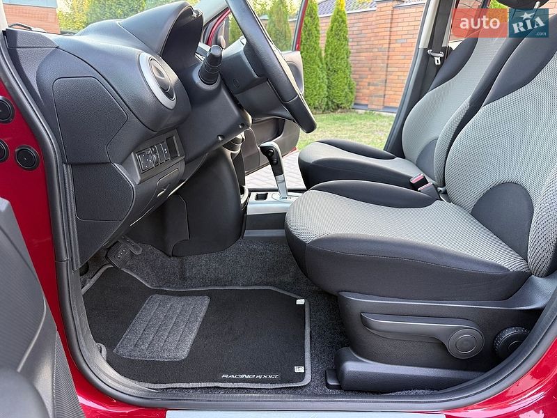 Хетчбек Nissan Note 2012 в Вінниці