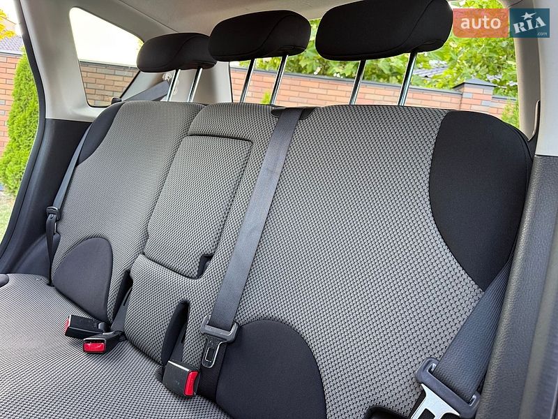 Хетчбек Nissan Note 2012 в Вінниці