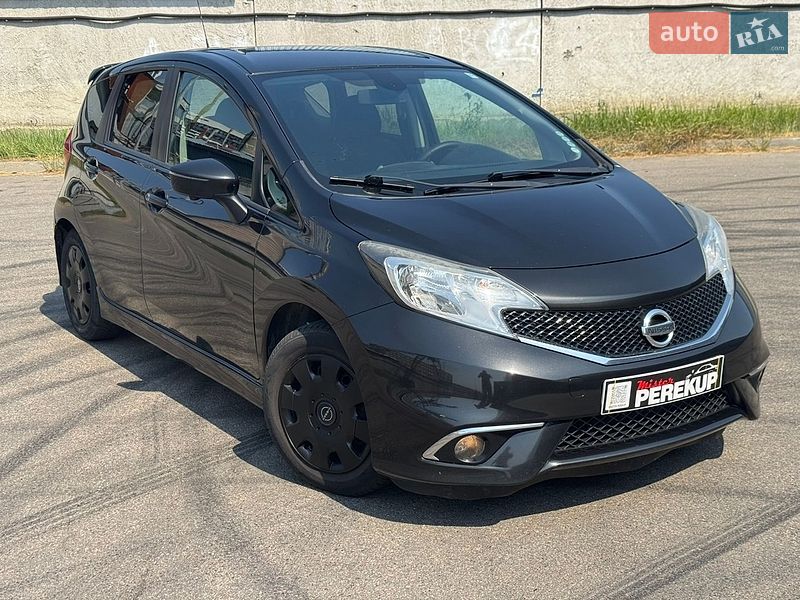 Хэтчбек Nissan Note 2015 в Киеве