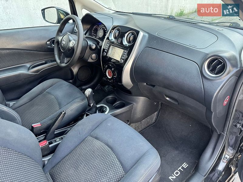Хэтчбек Nissan Note 2015 в Киеве