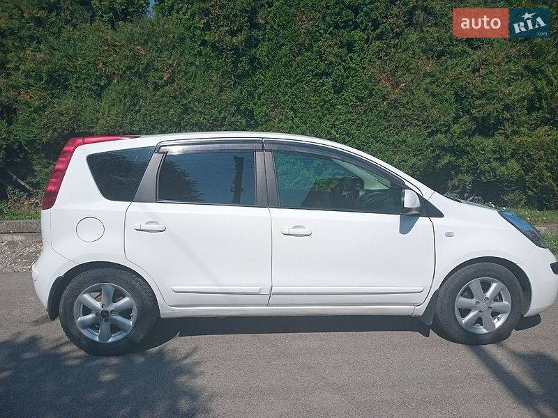 Хэтчбек Nissan Note 2007 в Хмельницком