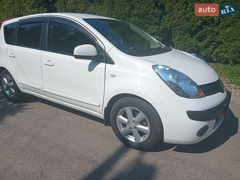 Хэтчбек Nissan Note 2007 в Хмельницком