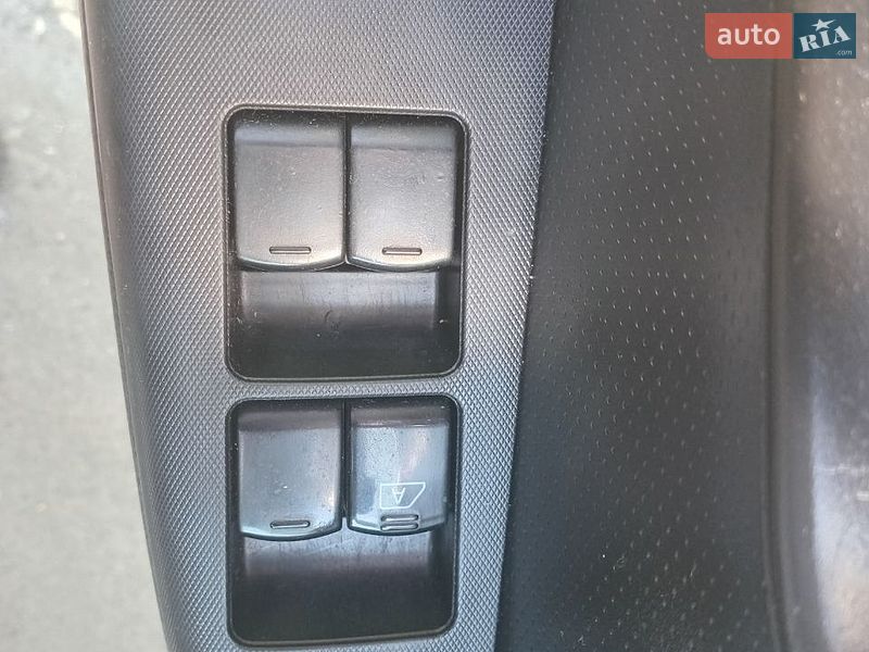 Хэтчбек Nissan Note 2007 в Хмельницком