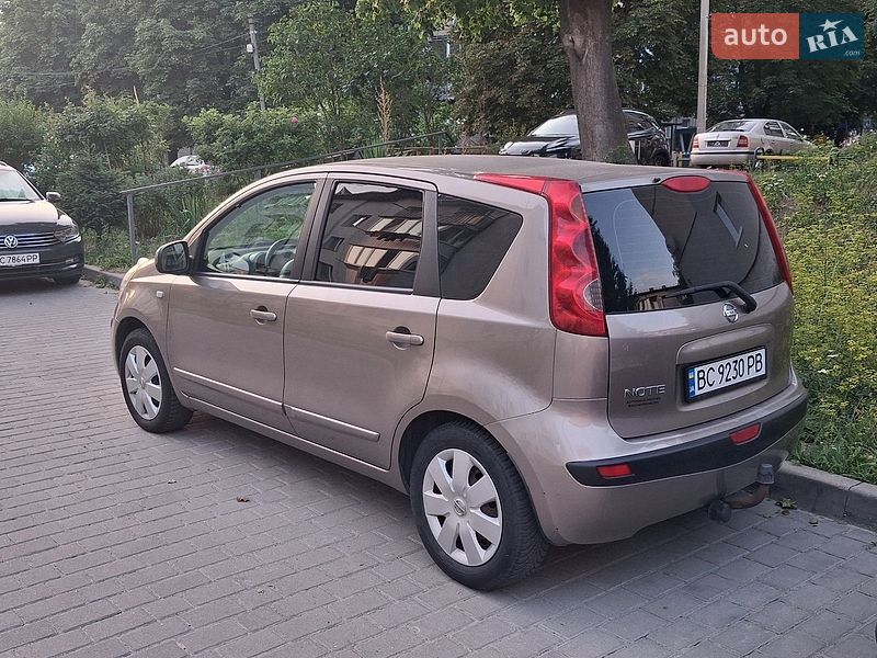 Хетчбек Nissan Note 2006 в Львові