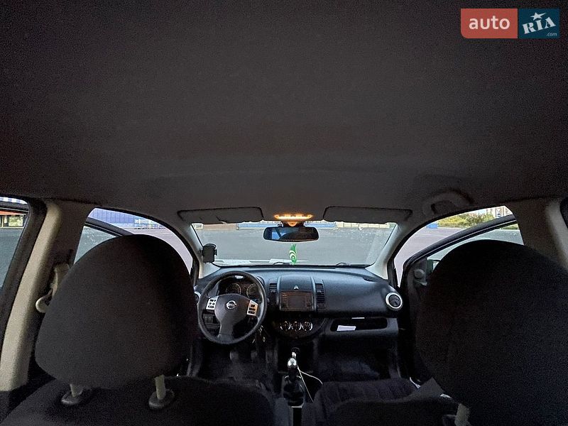 Хэтчбек Nissan Note 2010 в Луцке