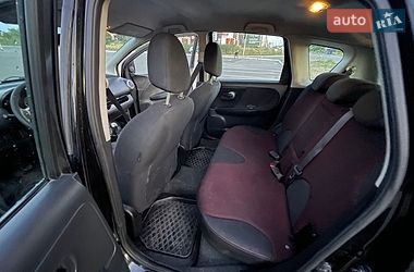Хэтчбек Nissan Note 2010 в Луцке