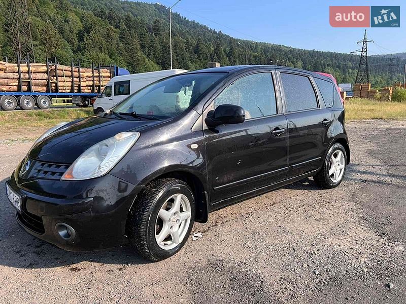 Хетчбек Nissan Note 2008 в Сколе фото 8 Хетчбек Nissan Note 2008 в Сколе