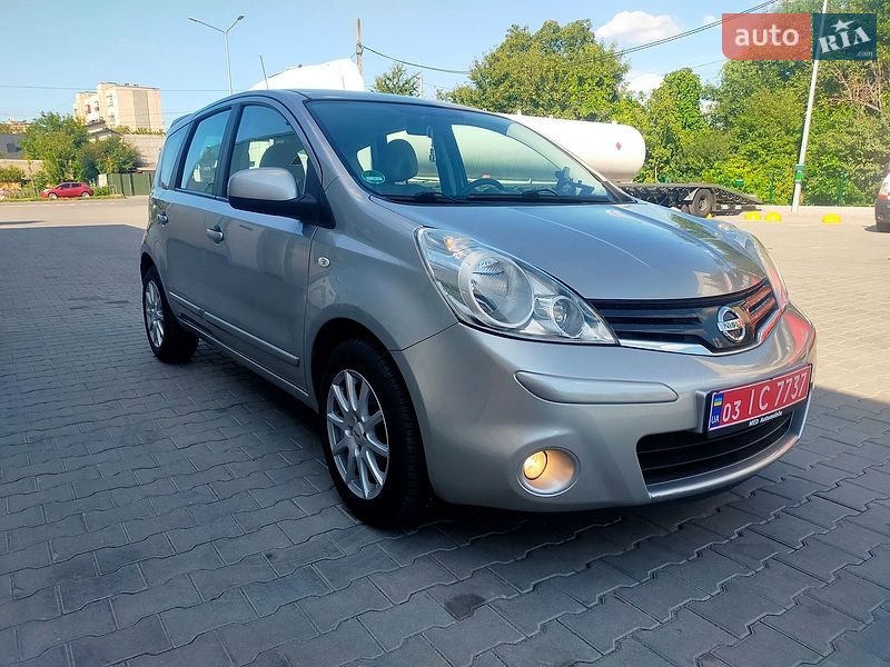 Хетчбек Nissan Note 2009 в Вінниці