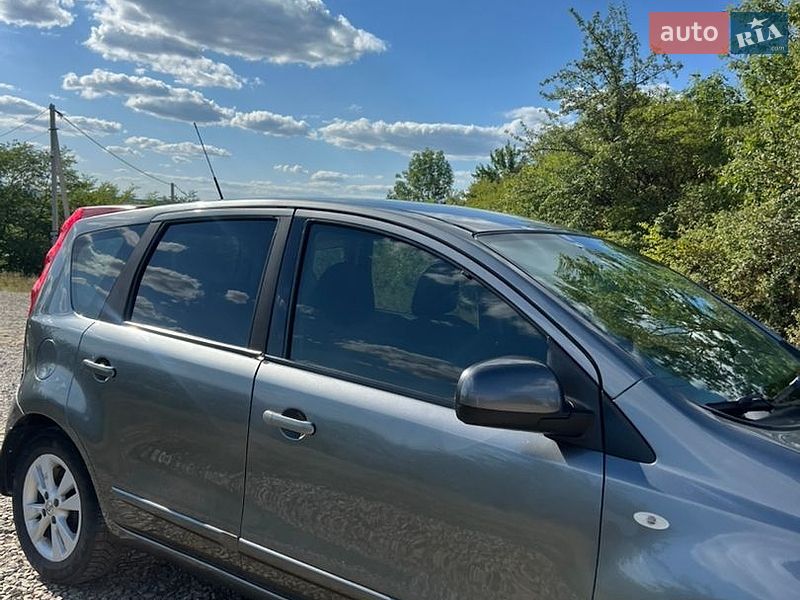 Хетчбек Nissan Note 2010 в Надвірній