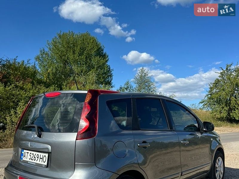 Хетчбек Nissan Note 2010 в Надвірній