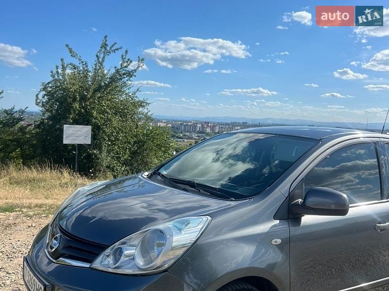 Хетчбек Nissan Note 2010 в Надвірній