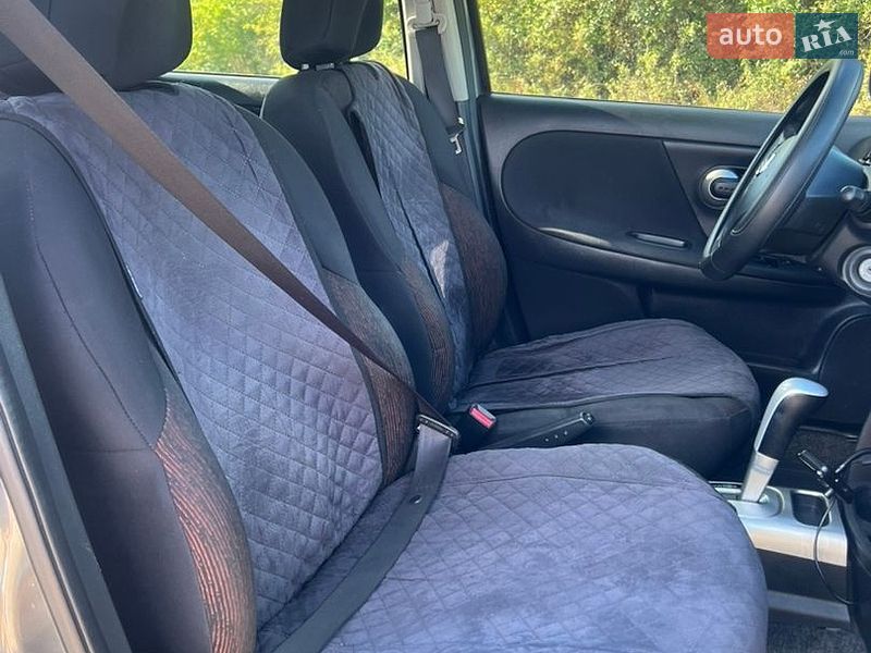 Хетчбек Nissan Note 2010 в Надвірній