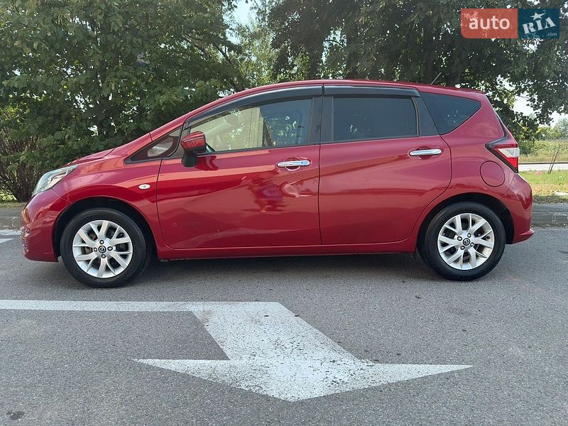 Хэтчбек Nissan Note 2020 в Киеве