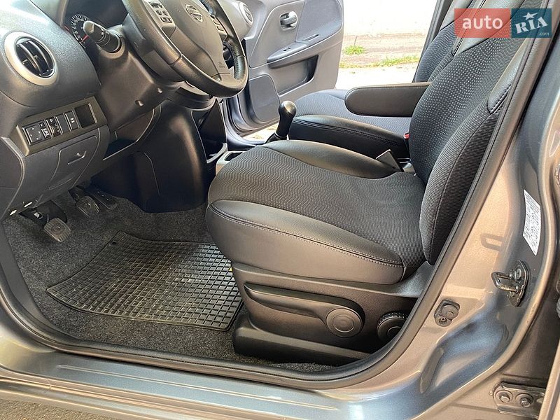 Хетчбек Nissan Note 2012 в Вінниці