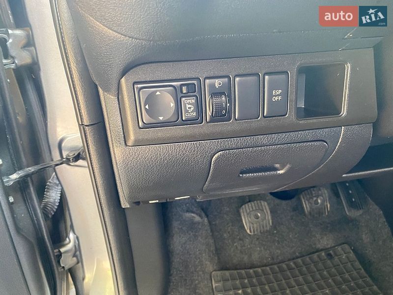 Хетчбек Nissan Note 2012 в Вінниці