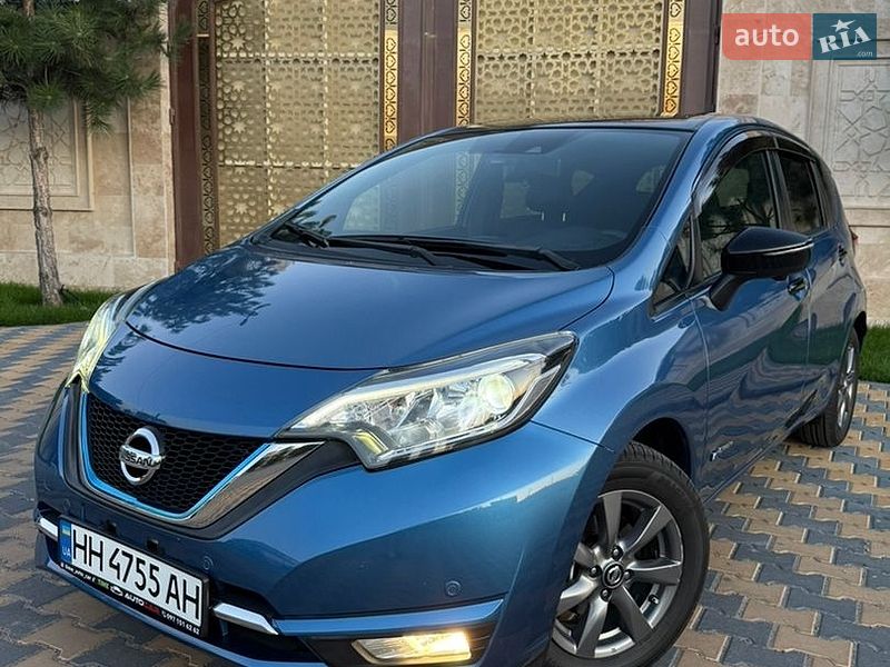 Хэтчбек Nissan Note 2018 в Одессе Хэтчбек Nissan Note 2018 в Одессе