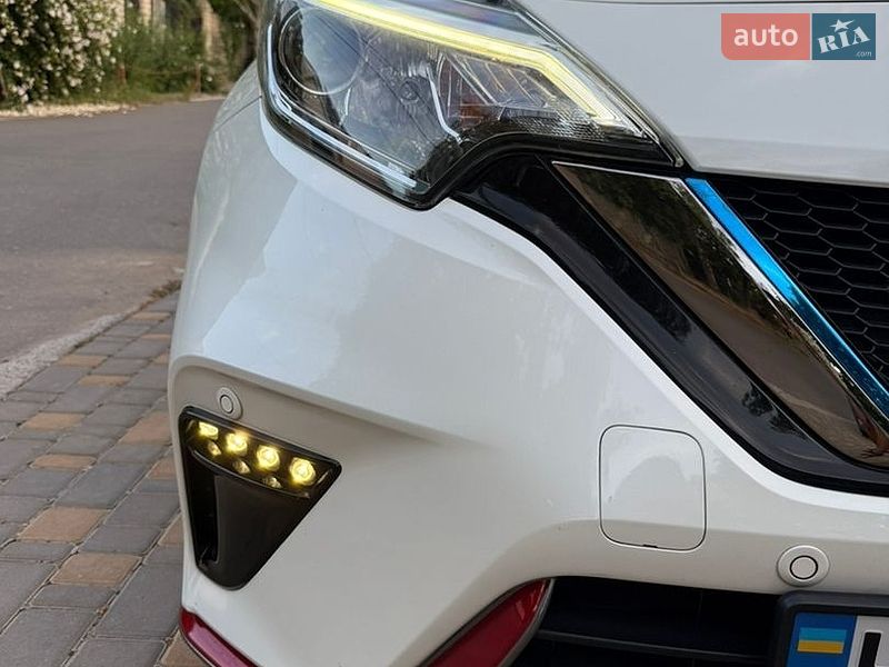 Хэтчбек Nissan Note 2017 в Одессе