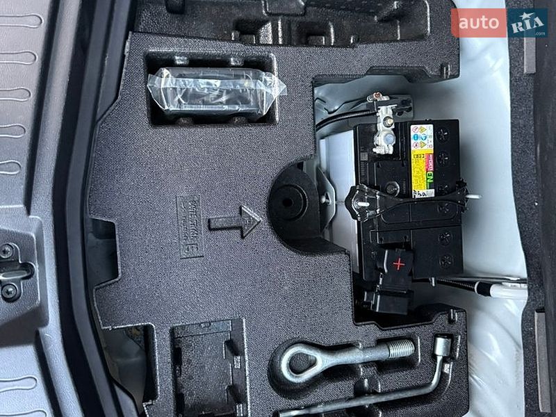 Хэтчбек Nissan Note 2017 в Одессе