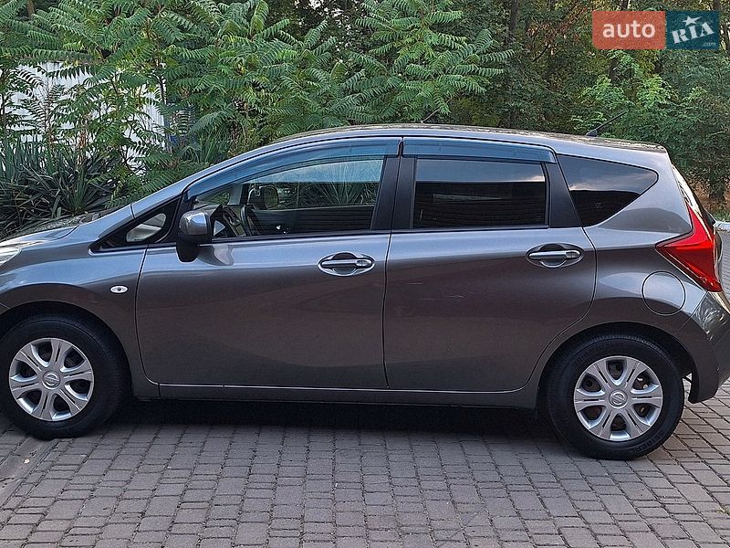 Хетчбек Nissan Note 2012 в Одесі