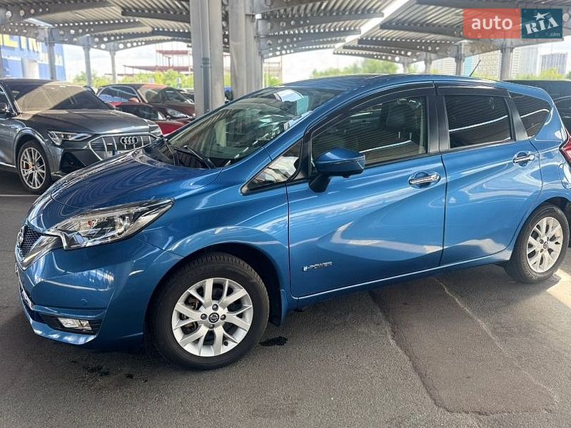 Хэтчбек Nissan Note 2018 в Киеве