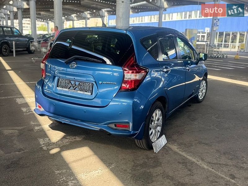 Хэтчбек Nissan Note 2018 в Киеве
