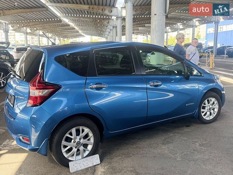 Хэтчбек Nissan Note 2018 в Киеве