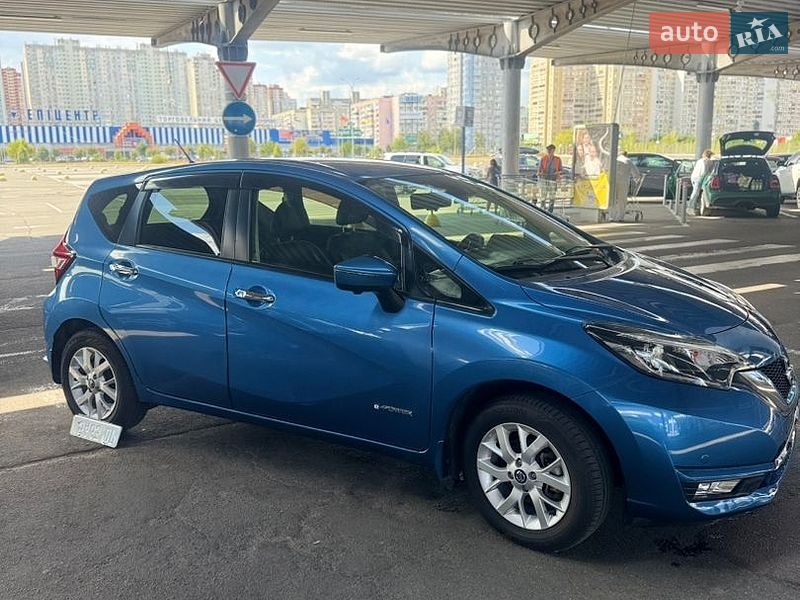 Хэтчбек Nissan Note 2018 в Киеве