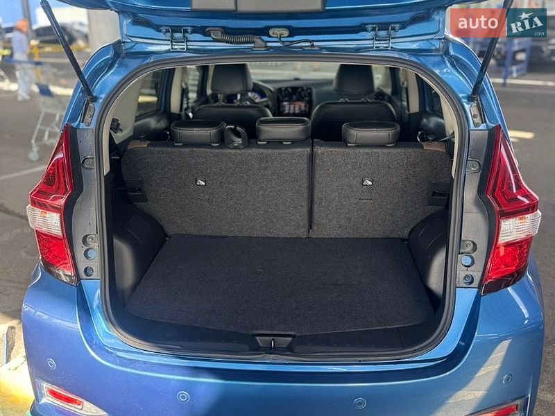 Хэтчбек Nissan Note 2018 в Киеве