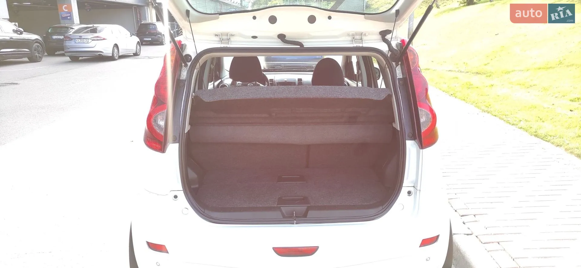 2010 Nissan Note - мініатюра 7